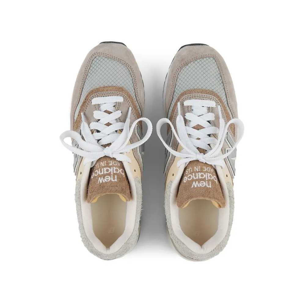 New Balance 997 “Made in USA – Light Mushroom / Mirage Grey” (U997MG)