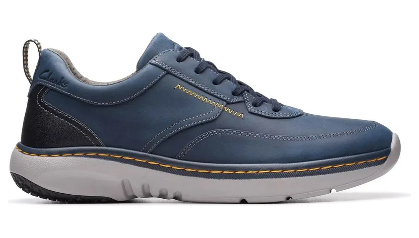 Clarks Blue (HCLARKSPROLACENAVYLEA6)