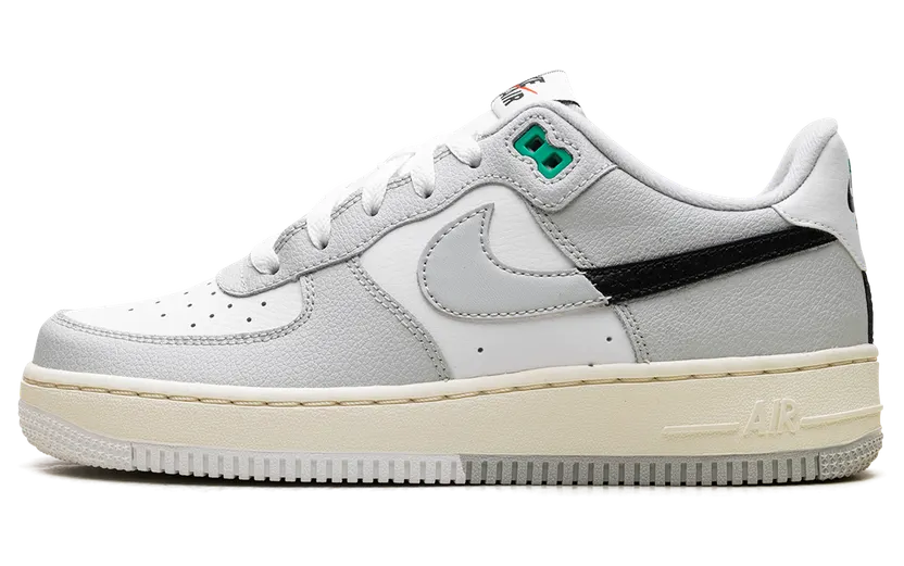 Nike Air Force 1 Low GS “Split – Light Silver” (DZ2660-001)