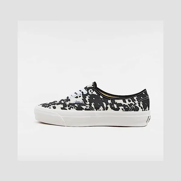Vans Premium Authentic Cow Black White (VN000EBNBPT)