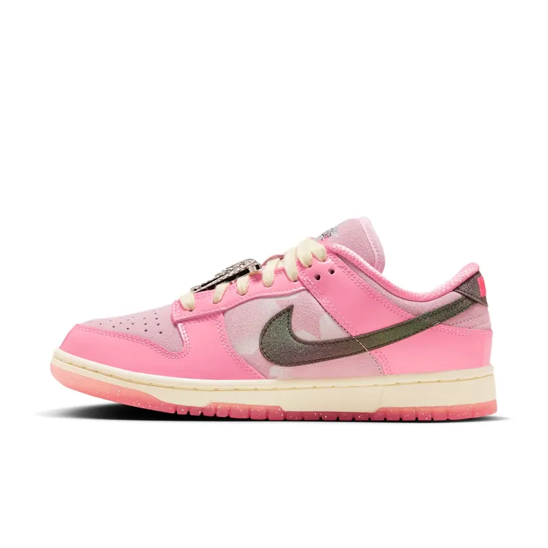 Nike Dunk Low LX Barbie (FN8927-621)