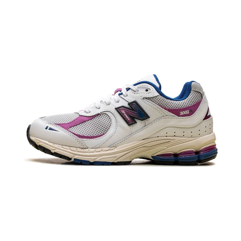 New Balance 2002R “Good Vibes Pack White Pink” (M2002RGY)