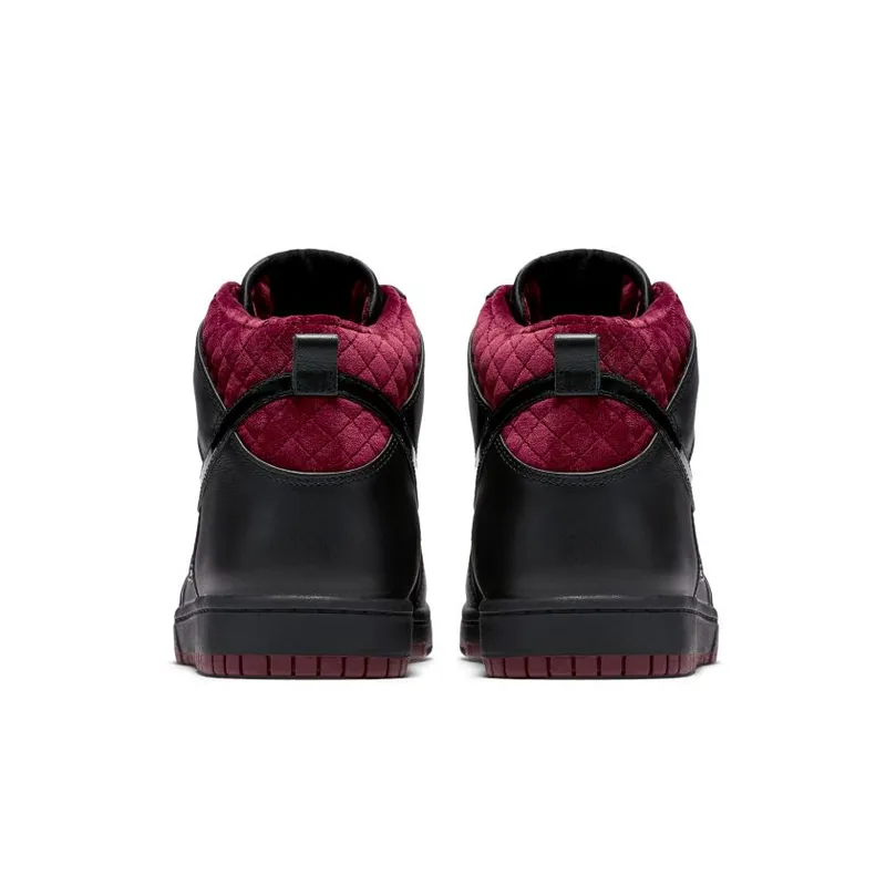 Nike Dunk CMFT Coffin Black/Black-Team Red (716714-003)