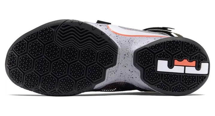 nike-lebron-soldier 810803-015