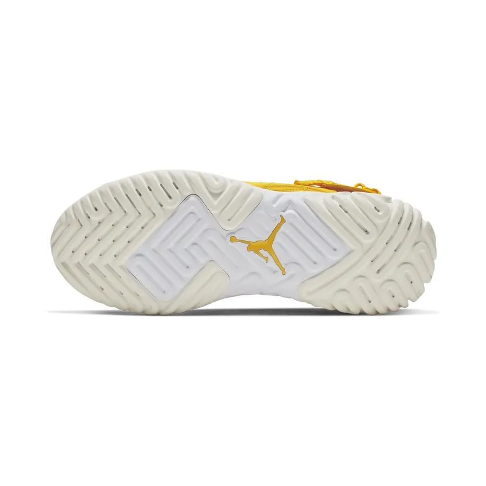Jordan Proto React University Gold White University Gold/White (BV1654-701)