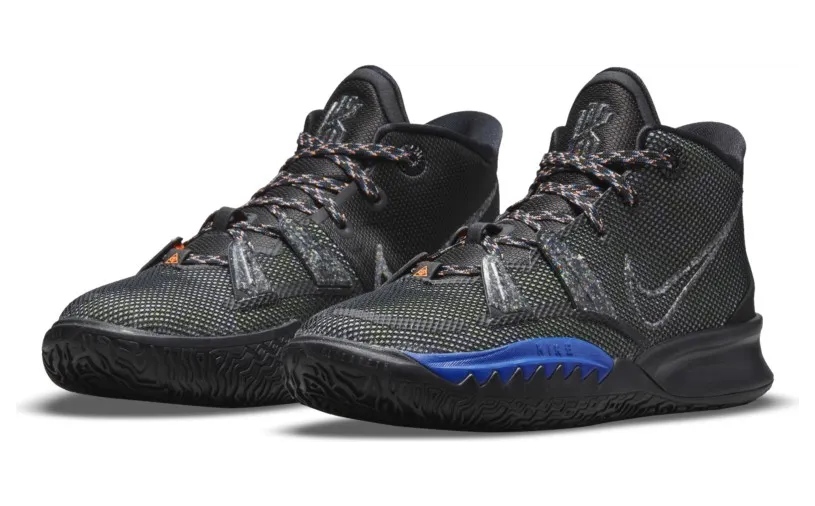 Kyrie 7 Schwarz (CT4080-007)