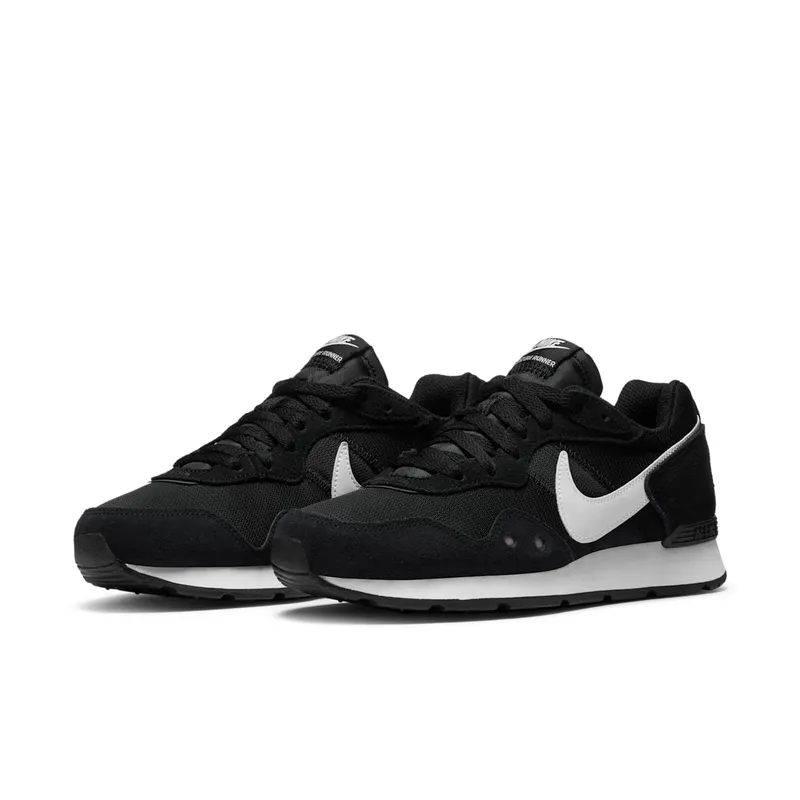 Nike Venture Runner Black (CK2948-001)