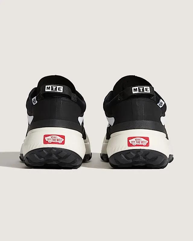 Vans Mte Crosspath Black – “Black” (VN000CVUBA2)