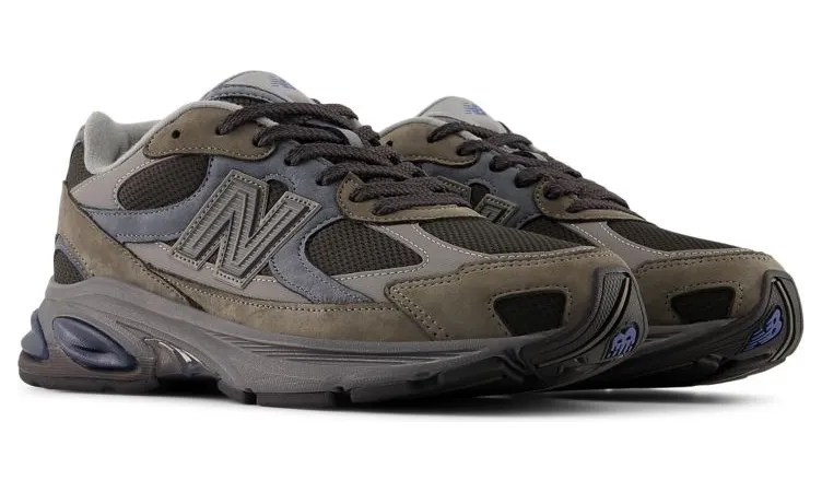 New Balance 2010 “Tornado Faded Black”: sleeper-alert (4)
