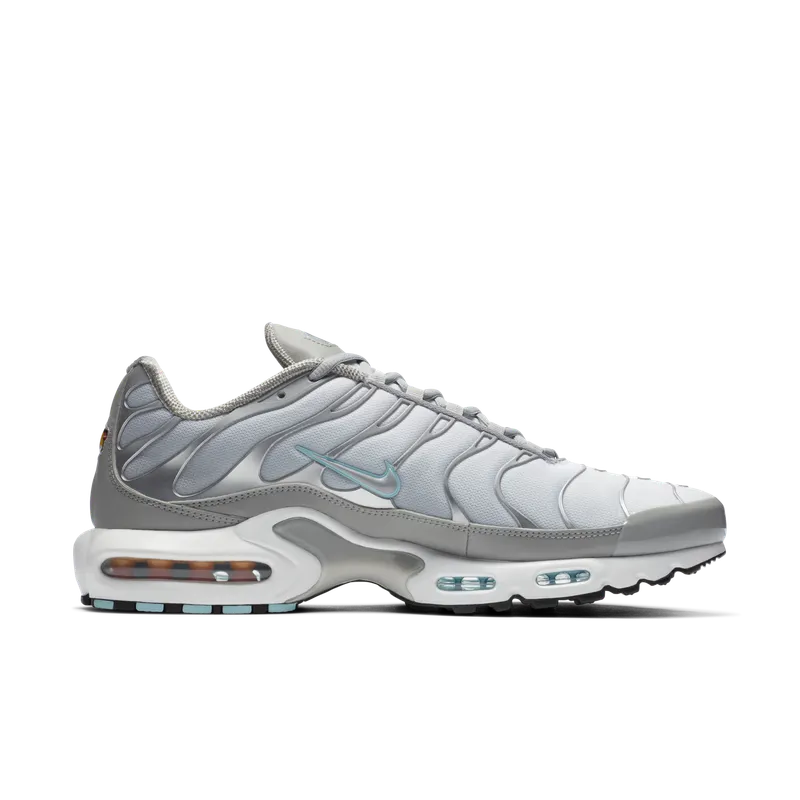 Nike Air Max Plus Light Smoke Grey Glacier Ice Light Smoke Grey/Glacier Ice-Metallic Silver-White (CZ7552-002)