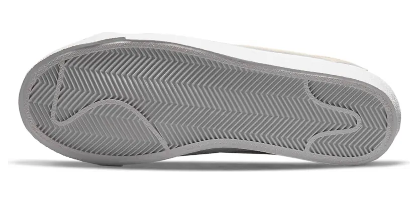 nike-blazer DC4769-106