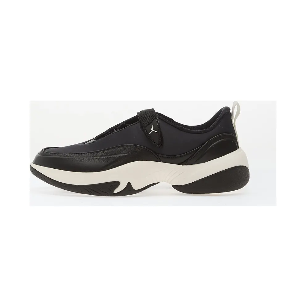 Jordan Pointe Black Sail