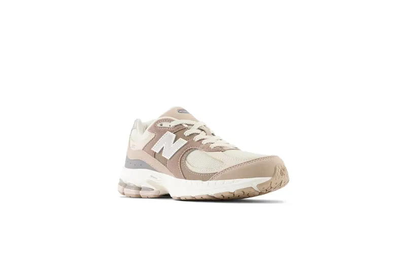 New Balance 2002R Timberwolf Mushroom (GC2002SI)
