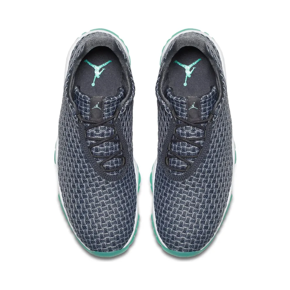 Jordan Future Low Wolf Grey Emerald Rise Wolf Grey/Emerald Rise (718948-006)