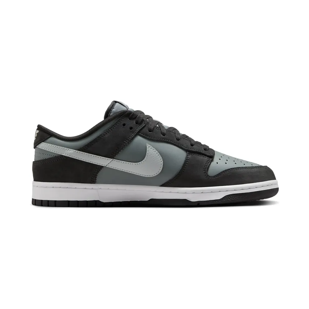 Nike Dunk Low Black “Light Smoke” (IB3079-001)