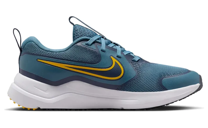 nike-cosmic-runner HM4402-004