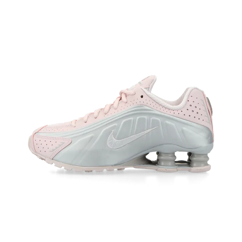 Nike Shox R4 (barely rose / platinum) – AR3565-600