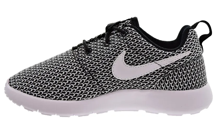 Nike Roshe One Little Kids PS “Black/White” (749427-040)