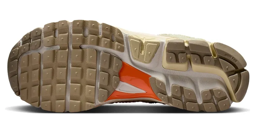 nike-air-zoom IM6966-104