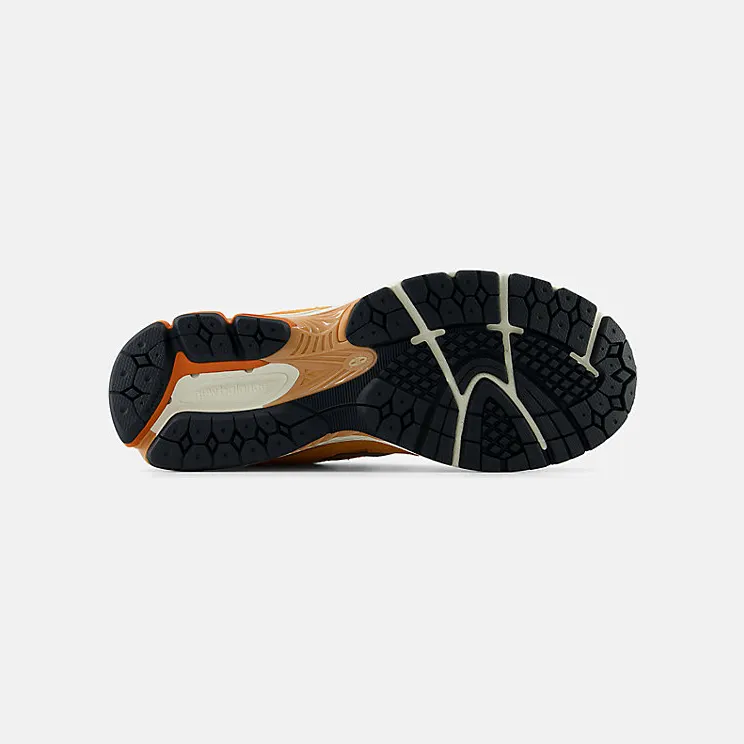 new-balance-2002r M2002RFJ
