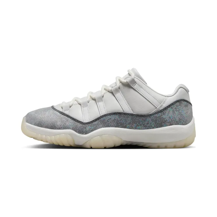 Air Jordan 11 Low “Year of the Snake” (HQ7000-001)