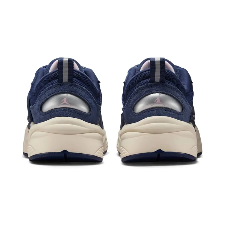 air-jordan-trunner IB3722-400