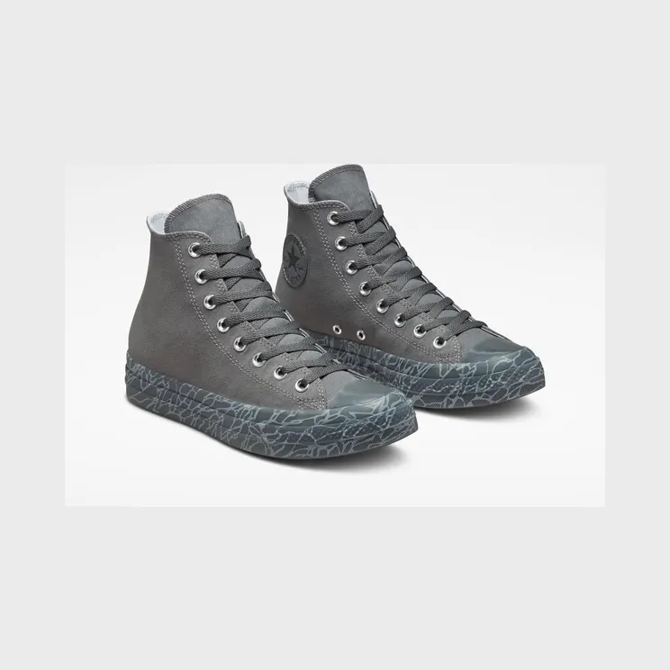 converse-chuck-taylor-all-star A03236C