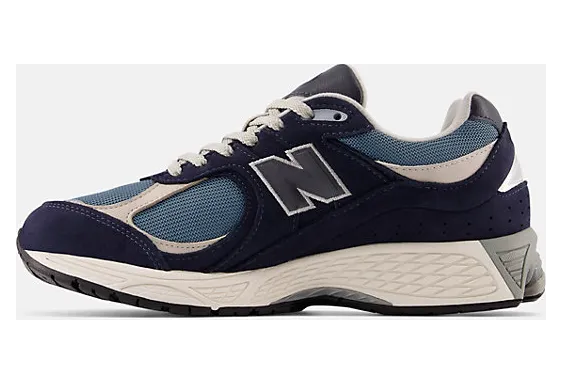 new-balance-2002r M2002RNB