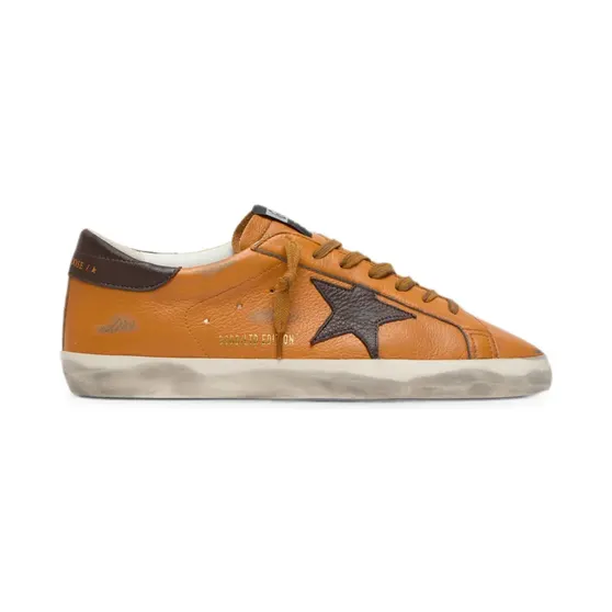Golden Goose Super-Star Ltd Orange leren met bruine ster (GMF00101F008574)
