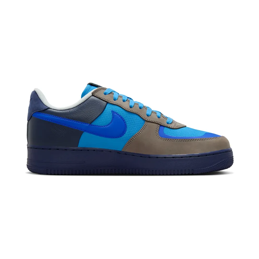 Nike x Stash Air Force 1 Low SP “Soft Grey and Harbor Blue” (varsity royal) – HF5516-001