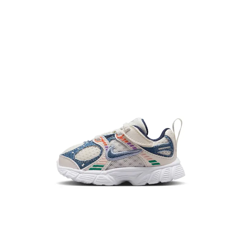 Nike V5 RNR TD “Soft Pearl / Midnight Navy / Blue Denim” (IR2104-001)
