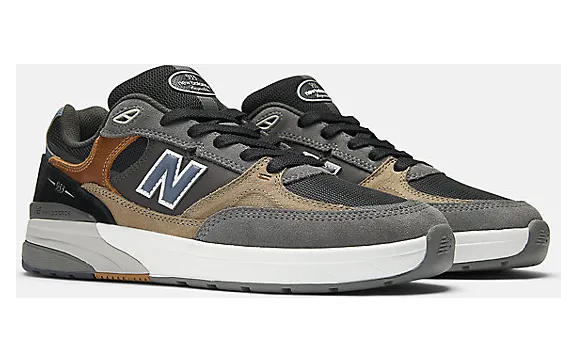 new-balance-numeric NM933MLT