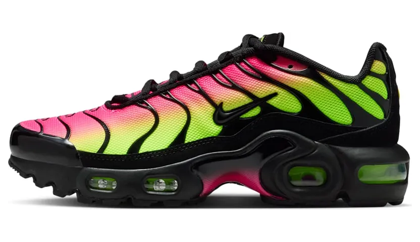Nike Air Max Plus “Black / Hyper Pink / Volt” (CD0609-043)