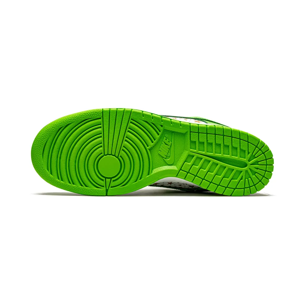 Nike SB Dunk Low “Supreme – Stars – Mean Green” (DH3228-101)