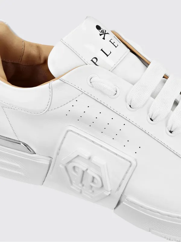 Philipp plein Low-Top Hexagon Sneakers in Smooth Leather with Tone-on-Tone Rubber Logo White (FACSUSC0474PLE025N01) (2)