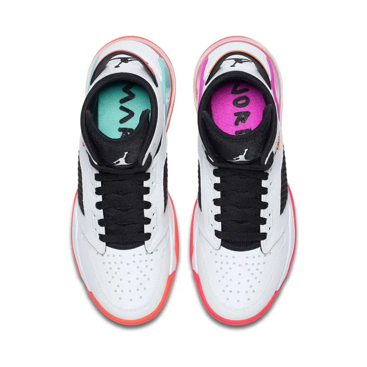 jordan-mars-270 BQ6508-102