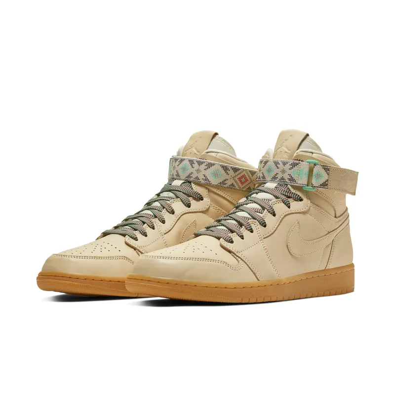 Jordan 1 Retro High Strap N7 Light Cream/Light Cream-Gum Yellow-Emerald Rise (AR4410-207)