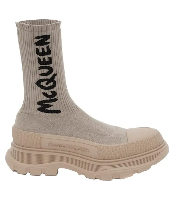 Alexander McQueen Graffiti Knit Tread Slick Boot Beige (705671W4TV19787)