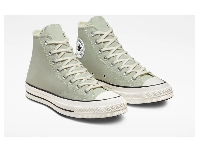 converse-chuck-taylor-all-star A02756C