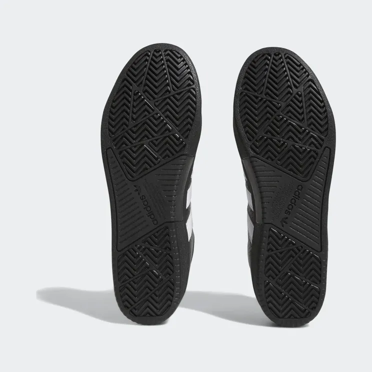 adidas-tyshawn IG5270