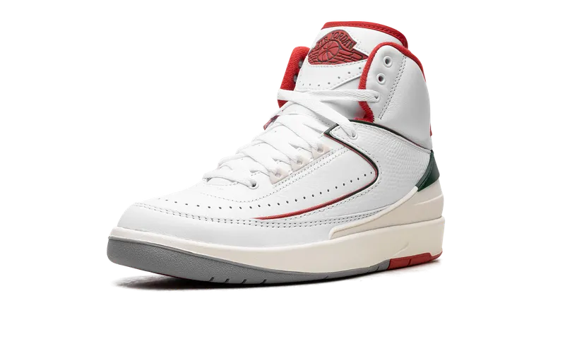 Air Jordan 2 GS “Fire Red” (DQ8562-101)
