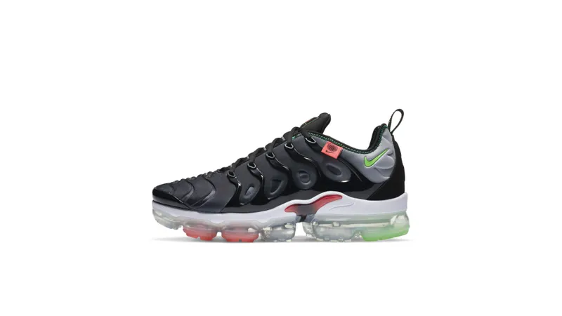 Nike Air VaporMax Plus Black Black/Flash Crimson/Metallic Silver (CZ7904-001)