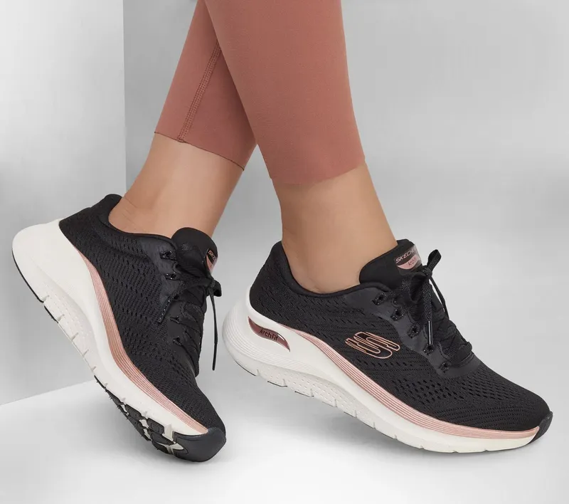 skechers-arch-fit-2-0 150067_BKRG
