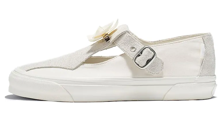 vans-style VN0007QFFS8