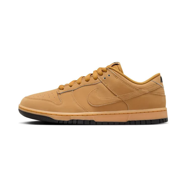 Nike Dunk Low Retro SE “Wheat Gum” (wheat / wheat / gum yellow / black) – HQ1932-700