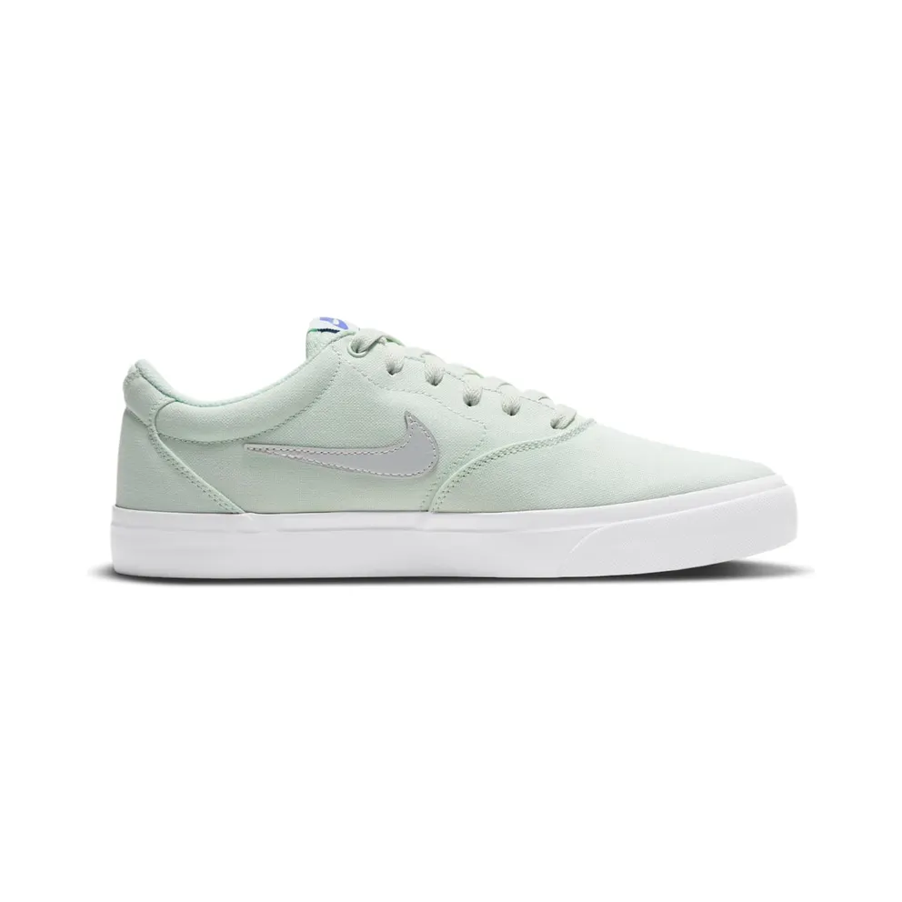 Nike SB Charge Canvas “Barely Green / Sapphire / Metallic Platinum” (CD6279-302)