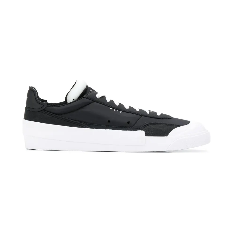 Nike ‘Drop Type LX’ Sneakers – Schwarz (AV6697)