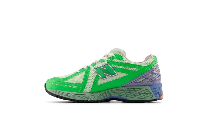 New Balance 1906R “Green Astral Purple” (M1906RVA)