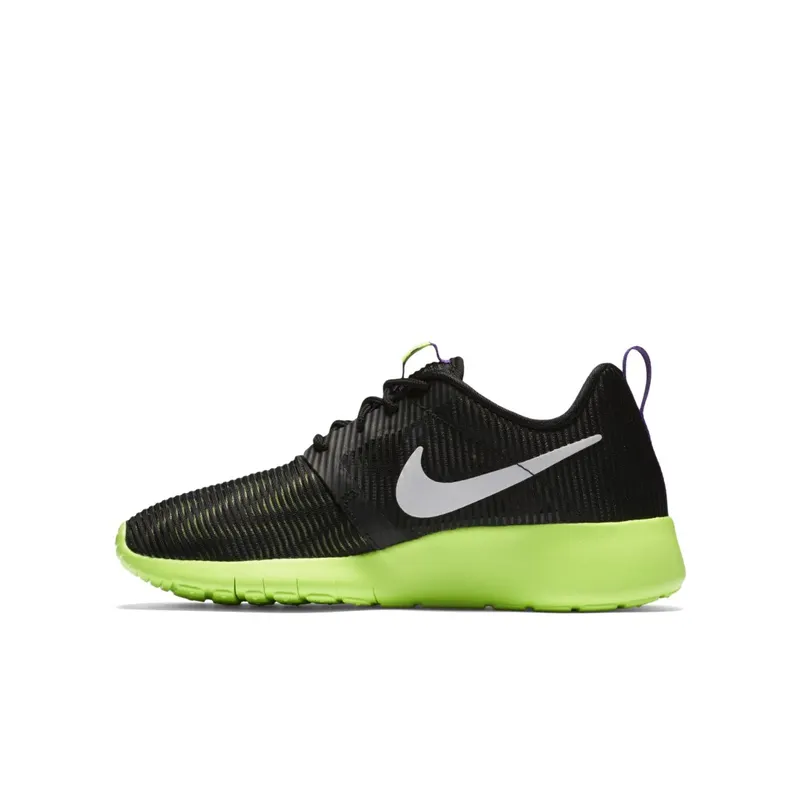 Nike  Roshe One Flight Weight Black Ghost Green (GS) Black/White-Ghost Green-Grape Ice (705486-003)