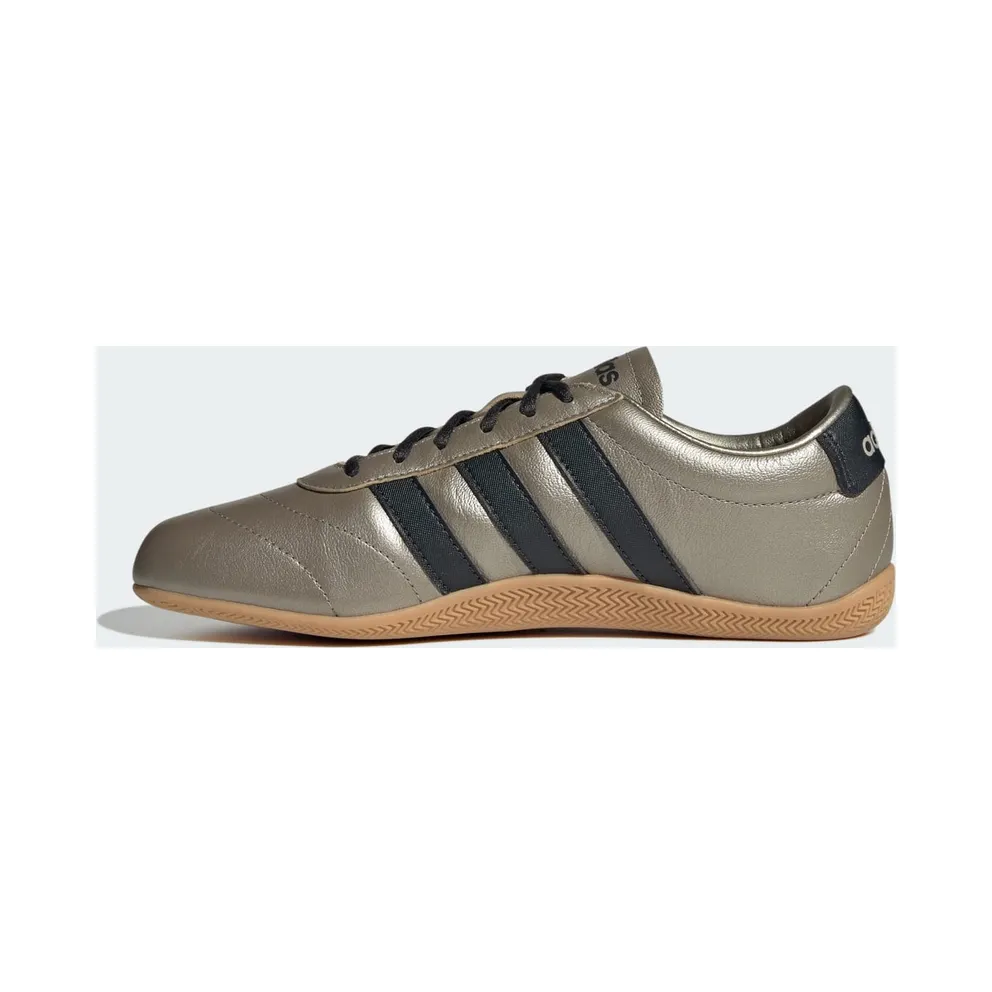 adidas Grand Court Lo “Cyber Metallic / Carbon / Gum” (JQ9681)